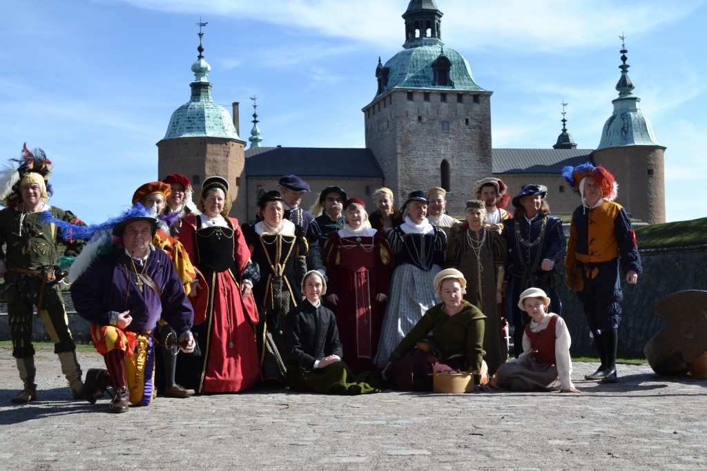 Calmar Renässansgille framför Kalmar Slott